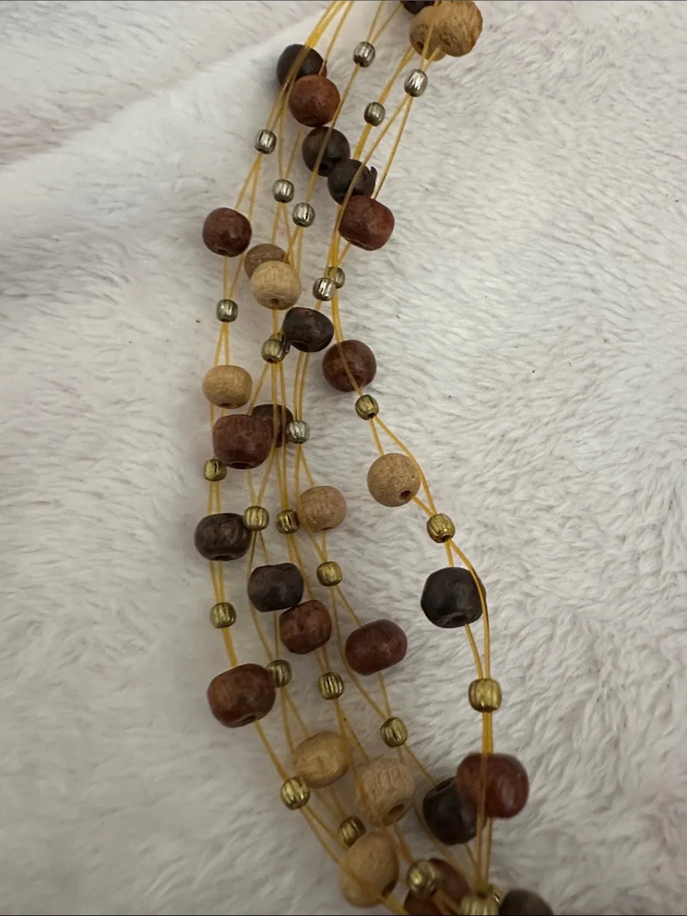 N/A necklace featuring